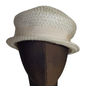 Vintage‎ Beige Straw Hat with Ribbon trim around the Brim Union Made